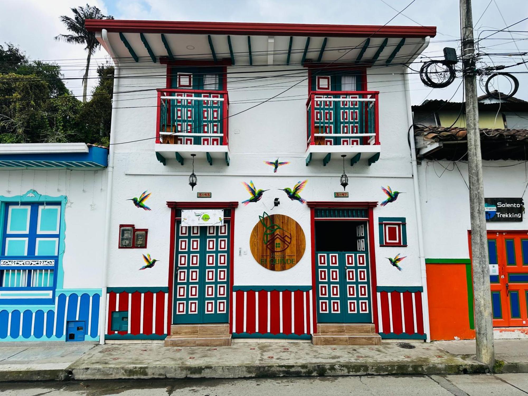 Hostal El Quinde ซาเลนโต ภายนอก รูปภาพ