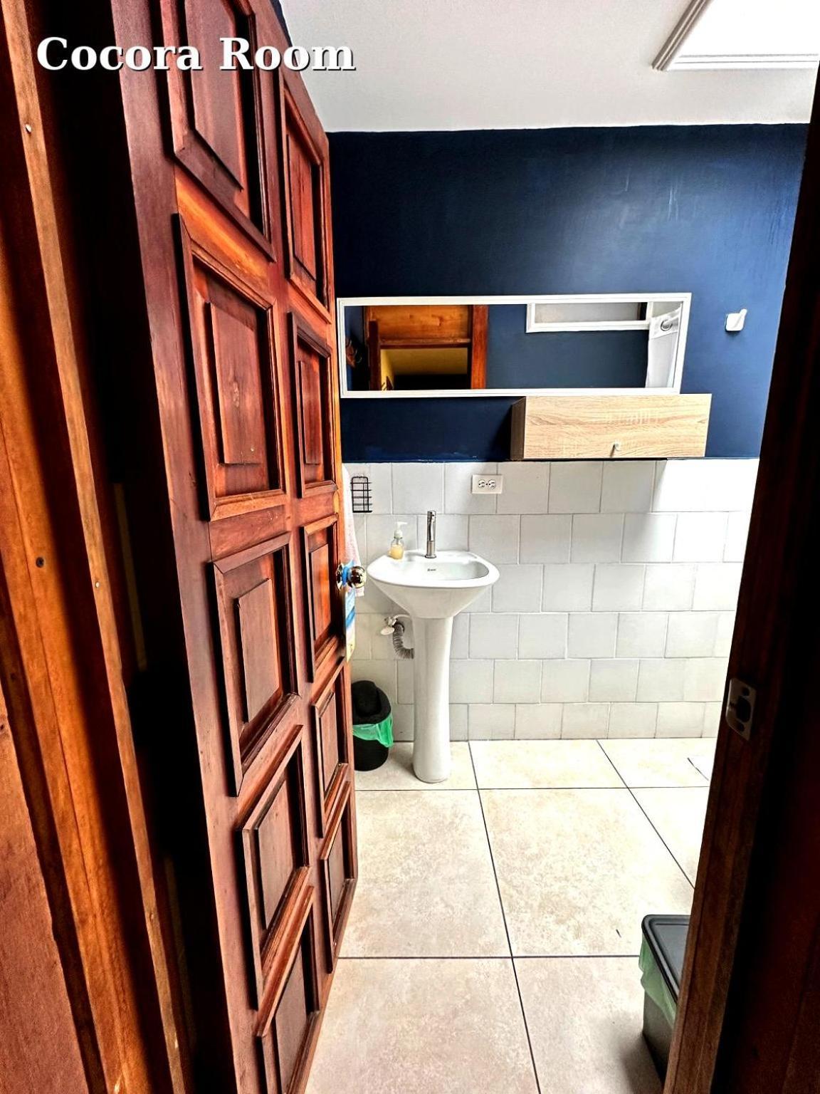 Hostal El Quinde ซาเลนโต ภายนอก รูปภาพ