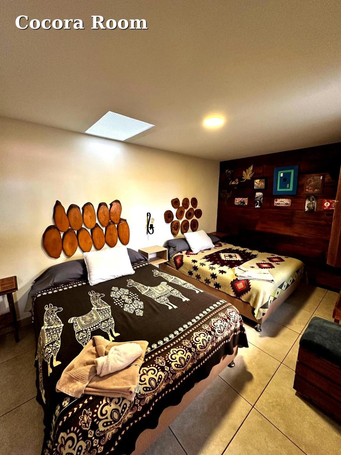 Hostal El Quinde ซาเลนโต ภายนอก รูปภาพ